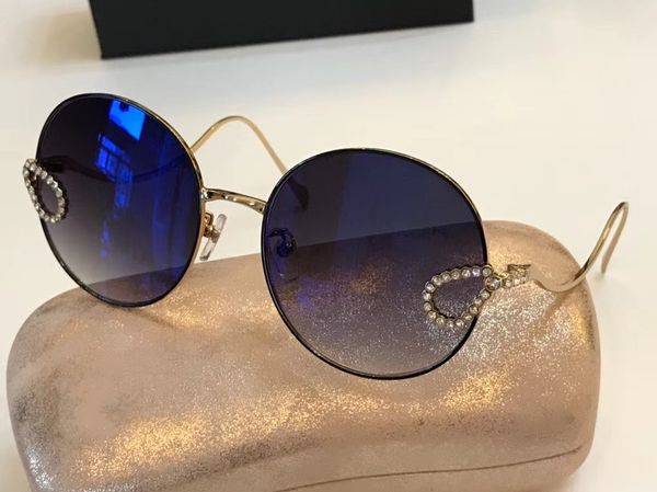 

new ch05 mens sunglasses men sun glasses women sunglasses fashion style protects eyes gafas de sol lunettes de soleil with box, White;black