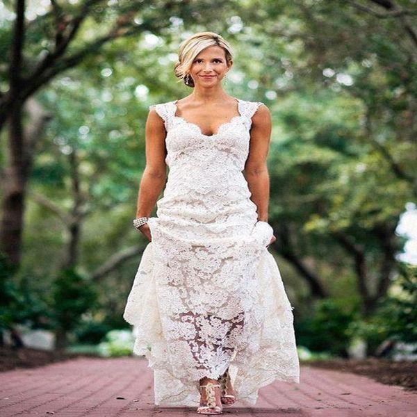 

Lace Wedding Dresses Deep V Neck Empire Keyhole Back Boho Bridal Dresses Elegant Country Wedding Gowns Sweep Train