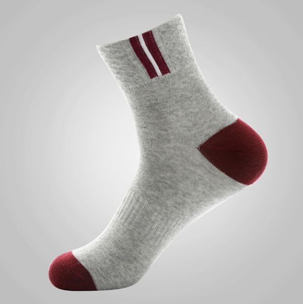 

Wholesale Mens Socks for Spring and Autumn Free Shipping 15 Pairs Breathable Cotton Sports Socks Mix Colors