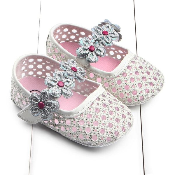 

baby shoes spring and autumn toddler shoes hollow sequins three flowers soft bottom baby shoes