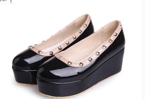 

send 2018 spring new style korean thick bottom rivet women's single shoes, Black