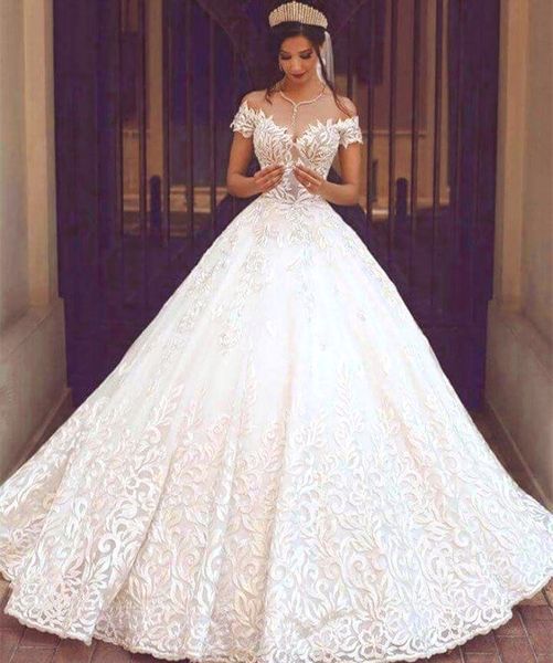 

сшитое new vintage lace свадебное платье sexy с плеча короткие рукава аппликация sweep поезд линия свадебные свадебные платья dh4115, White