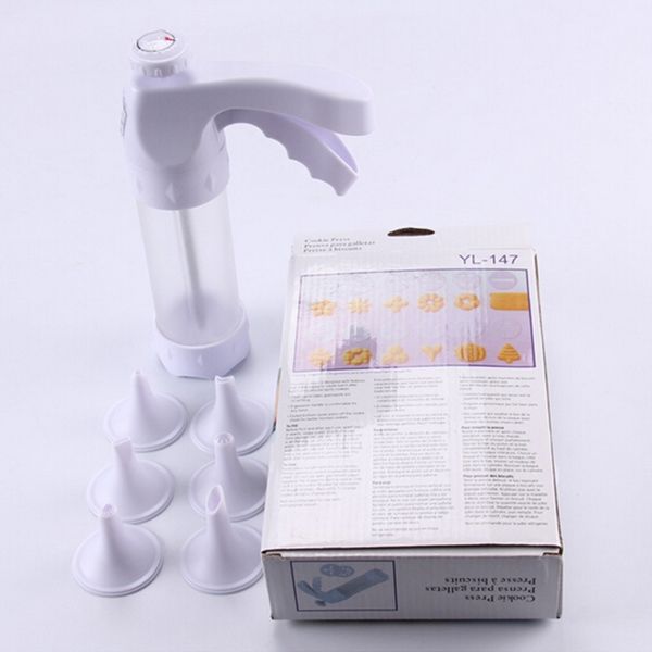 

wholesale-home baking making mold maker press pastry cake decorating tools set plastic cookie cutters kitchen accessories