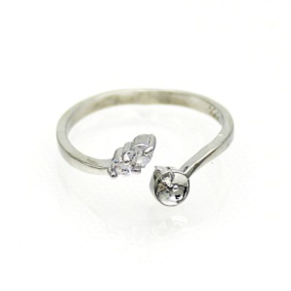 

simple and fashionable natural pearl silver ring, adjustable ring size, pearl color can be y matched (pearl has 28 colors), Golden;silver