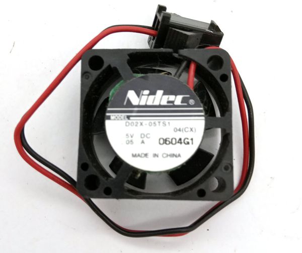 

новй оѬигиналнй nidec d02x-05ts1 04 5v 0.05 a 2510 2lines венилоѬ олаждени