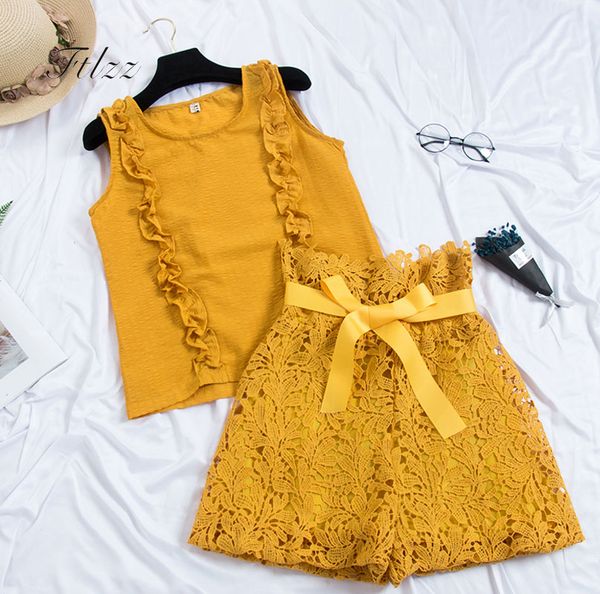 

fashion woman two piece sets new 2018 summer sleeveless t shirt blouse + lace shorts suits women elegant pants 2 pcs set casaco, White