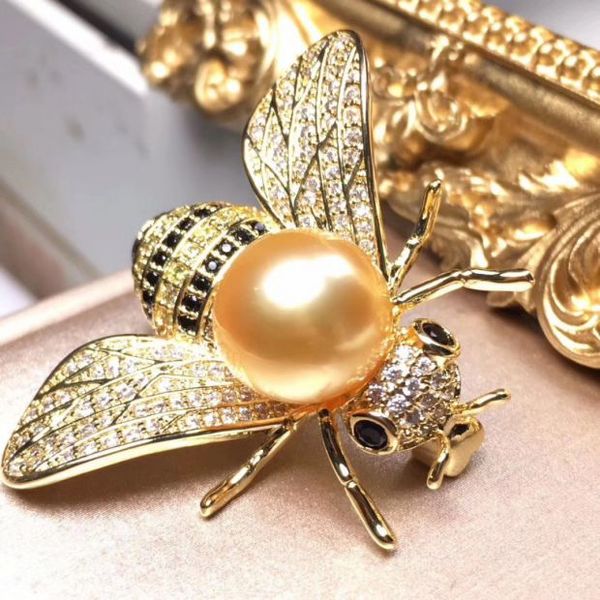 

freshwater pearl brooch white black yellow coin bee brooch fppj wholesale beads nature unique, Slivery;golden