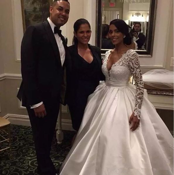 

sexy a line свадебные платья v-образным вырезом с длинным рукавом кружевные аппликации свадебные платья abiti da sposa пляжное свадебное пла, White