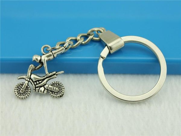 

6 pieces key chain women key rings for car keychains with charms motorcycle athletics 25x25mm, Slivery;golden