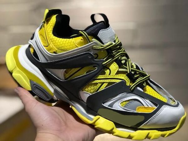 

Trainers athletic best sports running shoes for men women,2018 TRACK Sneaker,Newest High-Tech Shoe,hiking and running sneaker silhouettes