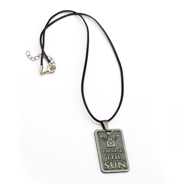 

game dark souls 3 necklace praise the sun solaire astora pendant metal chaveiro pendant bag charm keyring game jewelry, Silver