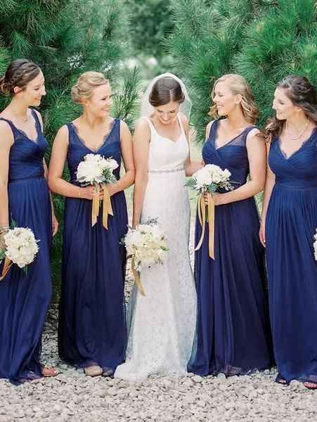 

navy blue long bridesmaid dresses 2018 v neck lace maid of honor gown, Red;white