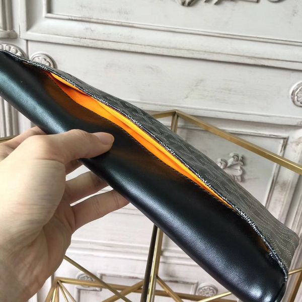 

fashion sell new designer practical travel large space double use women handbag with the original the head layer leather ladies clutch