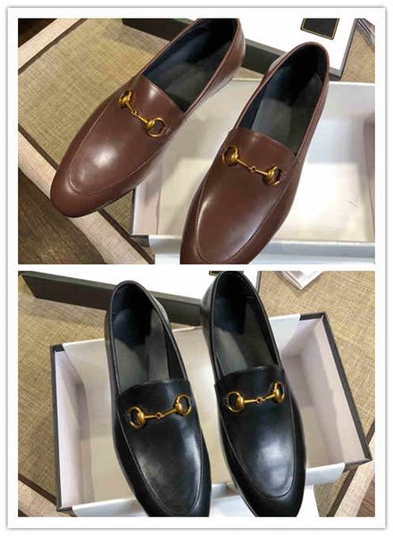 

2018 new Classic patent leather men's dress shoes Imported sheepskin lining Boutiques are sold out latest design for rivets