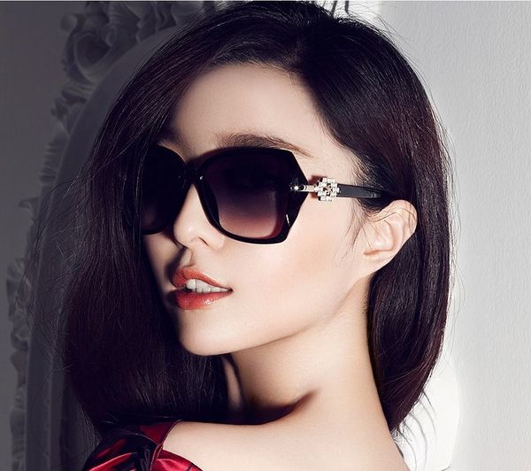 

retro classic sunglasses women oval shape oculos de sol feminino fashion sunglaasses women brand designer price sunglasses girls, White;black