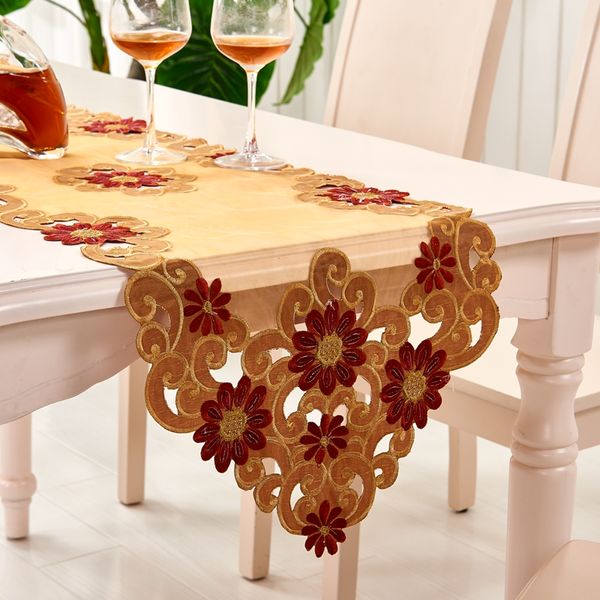 

wedding table runner for wedding banquet decoration gold embroidered tablecloth round & party table runner