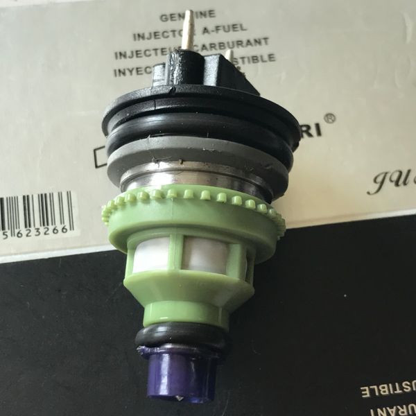 

fuel injector nozzle for chevy geo metro suzuki swift 1955002160 0280150661