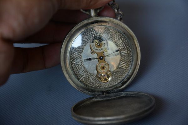 

collection beautiful mechanical pocket watch / clock, can work, double-headed eagle, 18 century, ing