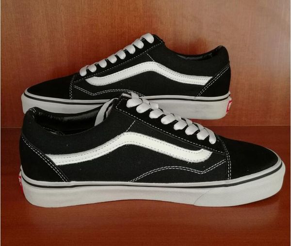 

New Classic Canvas Shoes Black Brand Sneakers For Women Mens Low Cut Skateboard Casual Sneakers