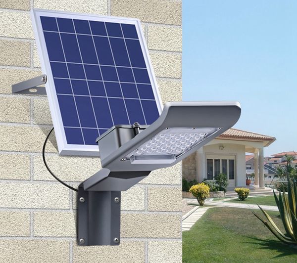 Lampione stradale solare a LED da 20W 30W per esterni Impermeabile IP65 Controllo della luce Energia solare Lampada da giardino a LED con telecomando intelligente