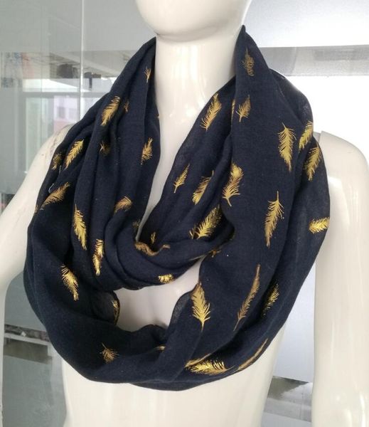 Metallic Gold Feather Print Damen Infinity Loop Schal Snood Weicher, leichter Ringschal für Damen Rosa Marineweiß Schals im Großhandel