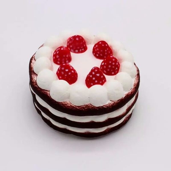 

pu simulation strawberry slow rebound cake bread toy gift
