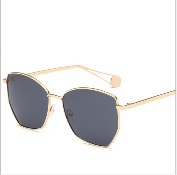 

fashion sunglasses, round face square, flat mirror, large frame sunglasses, White;black