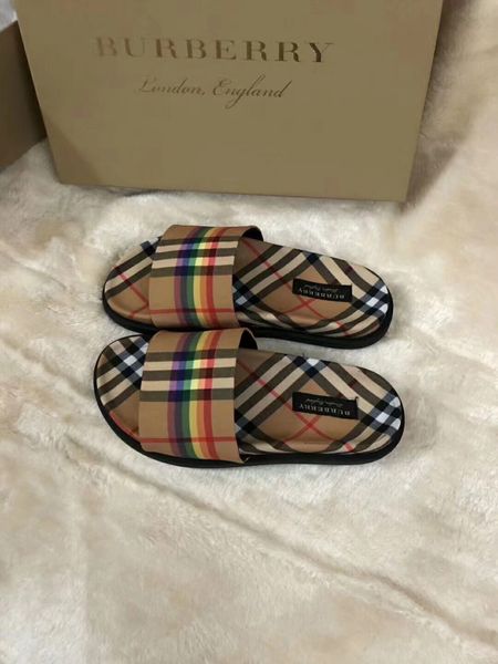 

New autumn and winter cotton slippers, men's and women's home fashion slippers, high-density original fabric, inner sheepskin