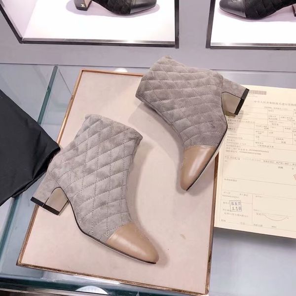 

Новое прибытие женские классические короткие сапоги на высоком каблуке ботильон