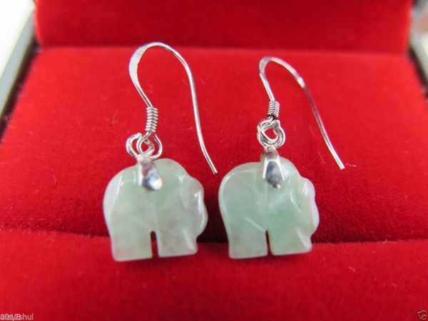 

natural light green jade elephant silver earrings<<<ing, White