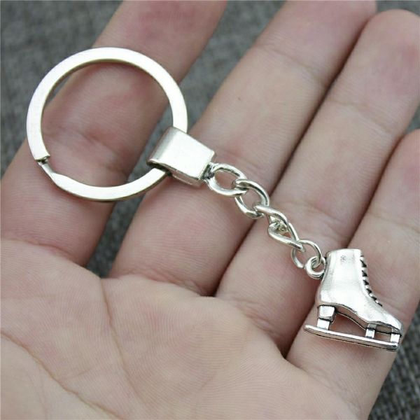 

6 pieces key chain women couple keychain for keys skates 21x18x6mm, Slivery;golden