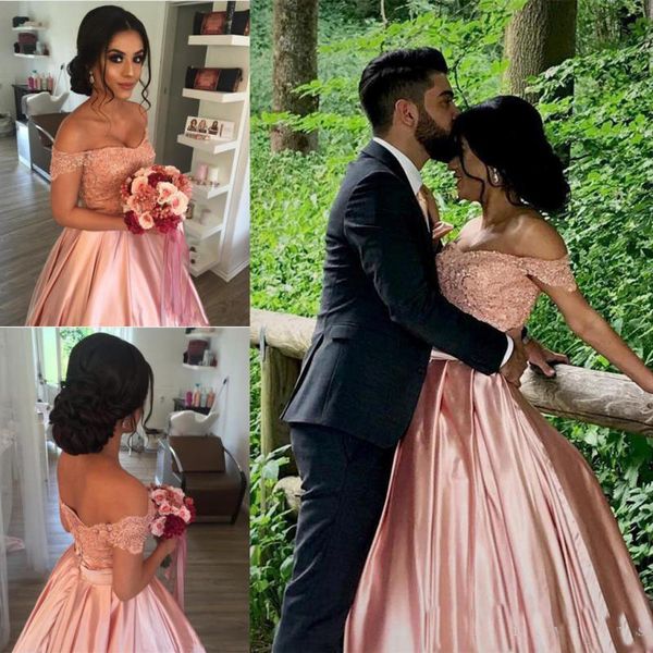 

Peach Color Prom Dresses 2018-2019 Off The Shoulder Lace Appliques Evening Gowns Lace Up Back Floor Length Bridal Party Dress Cheap