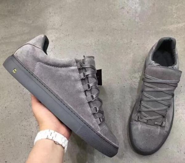 

низкая верхняя мужская обувь на шнуровке марка низкая верхняя обувь кроссовки замша арена кроссовки женщины, мужчины вечернее платье, lover, Black