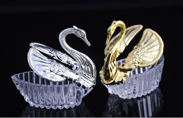 романтичного Дешевые 300pcs европейские стили Акриловая Silver Swan Сладкий свадебный подарок Jewely коробка конфет Подарочные коробки венчания Держатели