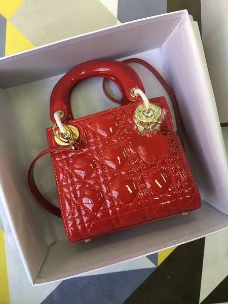 

Women houlder bag tar red carpet tyle women luxury chain bag handbag famou de igner plaid inclined houlder bag drop hip