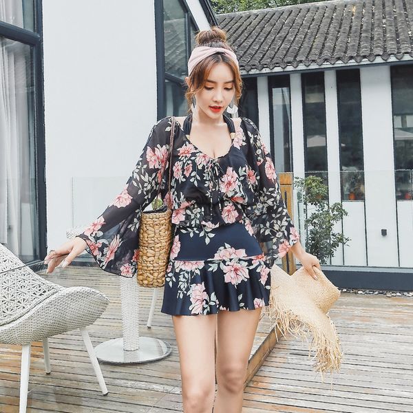 

women chest gather cover belly show thin three piece swimsuit south korean spring bathing suit