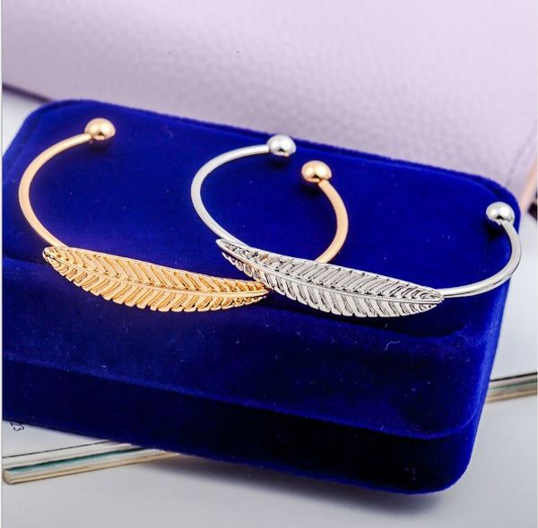 Women Bangles Leaf Alloy Bracelets Gold Silver Color Feather Charm Bangles Adjustable Cuff Bracelets Fashion Jewelry