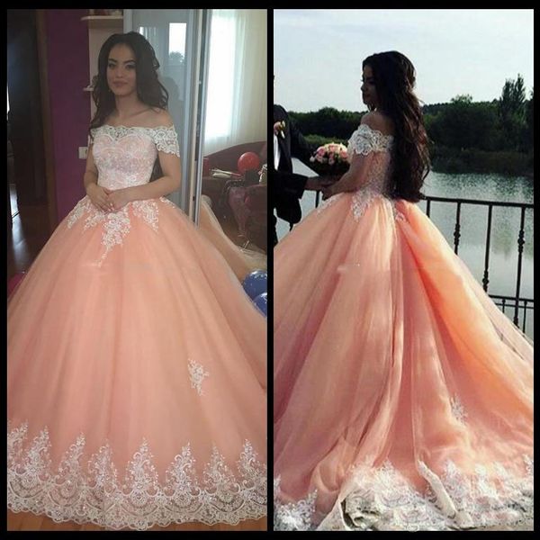 

2018 Blush Pink Ball Gown Quinceanera Dresses Bateau Neck Short Sleeves Appliques Tulle Plus Size Sweet 16 Dresses Saudi Arabic Prom Dresses