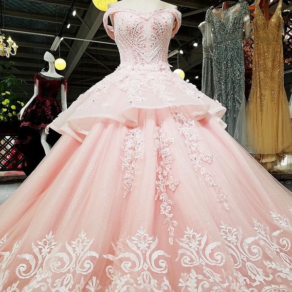 

2019 сладкое розовое бальное платье с скользящим шлейфом платья quinceanera аппликации с открытыми плечами воротник из органзы многоуровневы, Blue;red