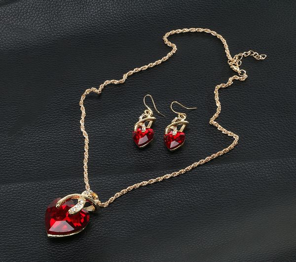 

кристалл красный алмаз кулон ожерелья в форме сердца ожерелье серьги наборы золотая цепь ожерелье для женщин мода свадебные ювелирные наборы, Silver