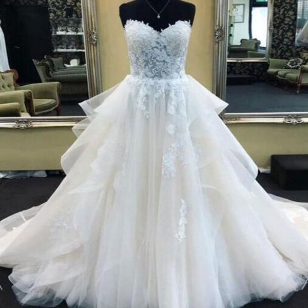 

2019 великолепный трапеция свадебные платья возлюбленной кружева аппликации иллюзия топ оборками тюль трапеция свадебные платья высокого кач, White