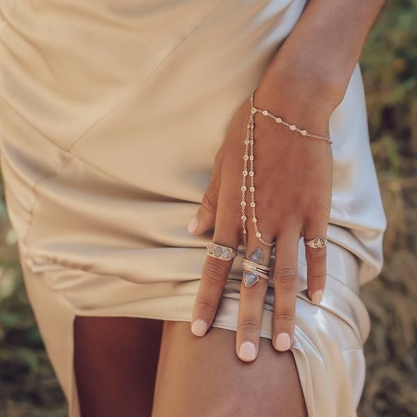 fidanzamento nuziale CZ stazione dichiarazione braccialetto a mano con diamanti braccialetto schiavo placcato oro argento con anello eleganza gioielli da donna