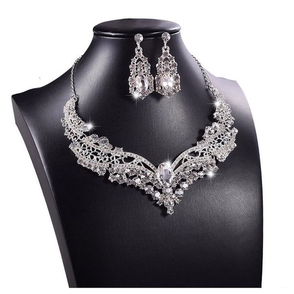 

2018 new luxurious bridal wedding jewelry sets charm crystal rhinestone water drop pendant necklaces earrings set, Slivery;golden