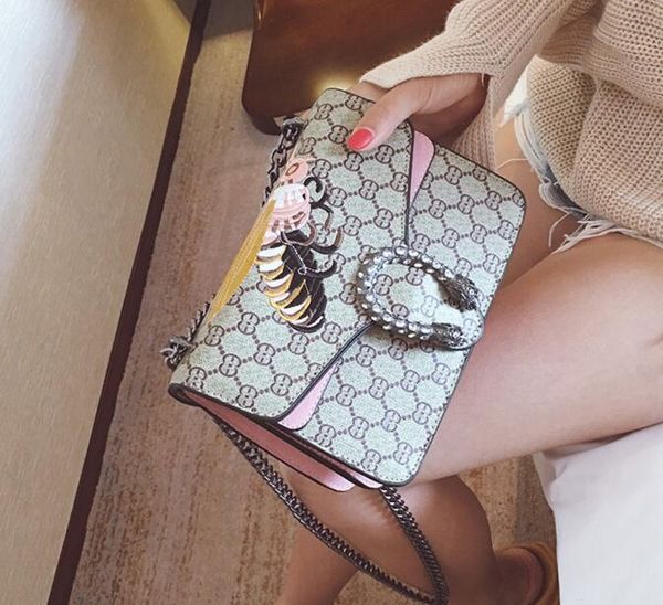 

Bolsa de Ombro kamatiti8