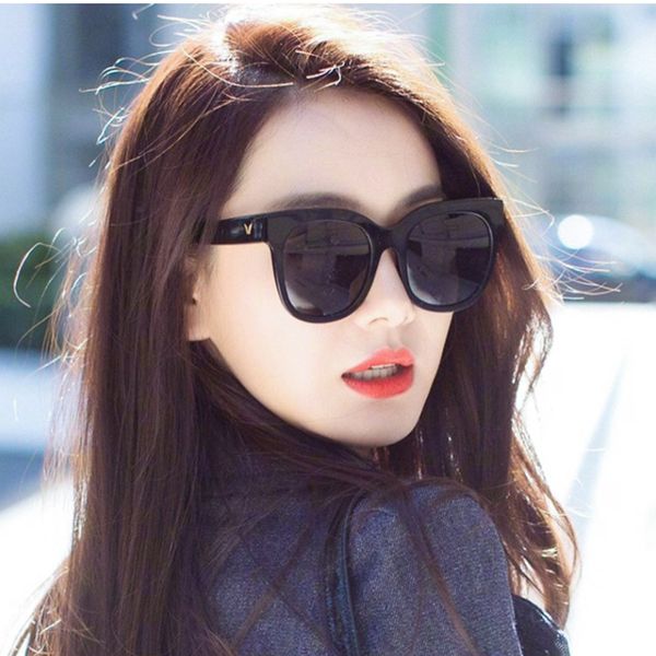 

fashion sunglasses women polarized v brand designer female 2018 square sun glasses for men luxury vintage sunglass, White;black