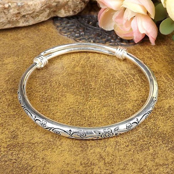 

european style metal tibetan silver color bracelet bangles cuff charm bracelets for women men jewellry adjustable size, White
