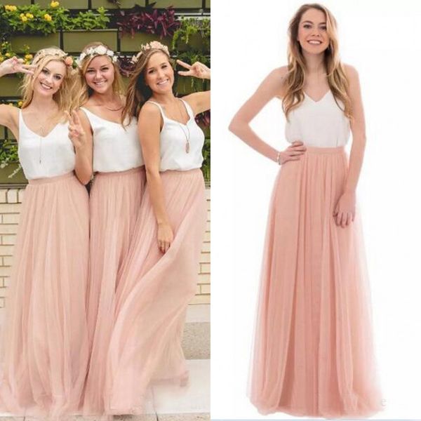 Dois pedaços vestido de dama de honra branco e blush boho cor-de-rosa barato de alta qualidade piso comprimento país praia casamento festa de casamento dama de honra