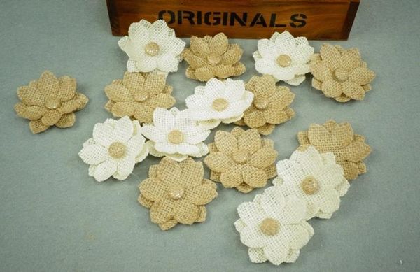 18 PC Handmade Juta Hessian Serapilheira Flor Com Botão de Renda DIY Artesanato Decoração de Casamento Rústico Do Vintage Do Casamento De Natal Central peça