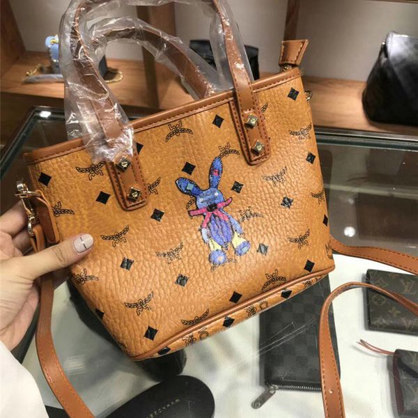 

2018 women designer handbags crossbody messenger shoulder bag classical mini shopping bags cute rabbit pattern two color choice