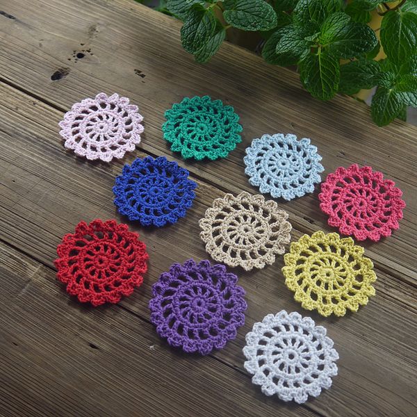 Acheter Main Crochet Applique Bricolage Dentelle Fleur 5 Cm 2 Roue De Dessins Animés Multicolore Chaleureuse Maison De Mariage Bébé Vêtements